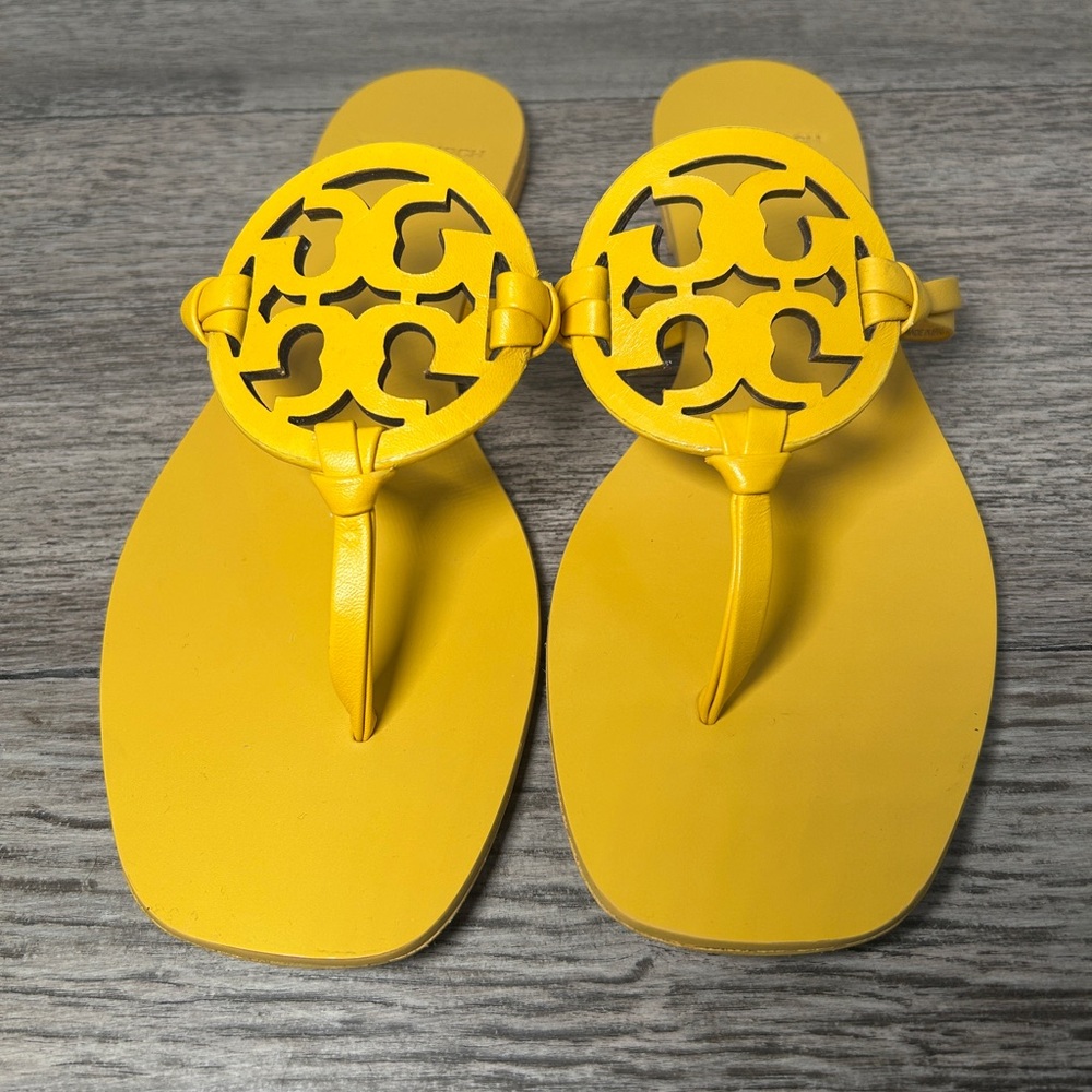 Tory Burch Sandals - Picture 4 of 7